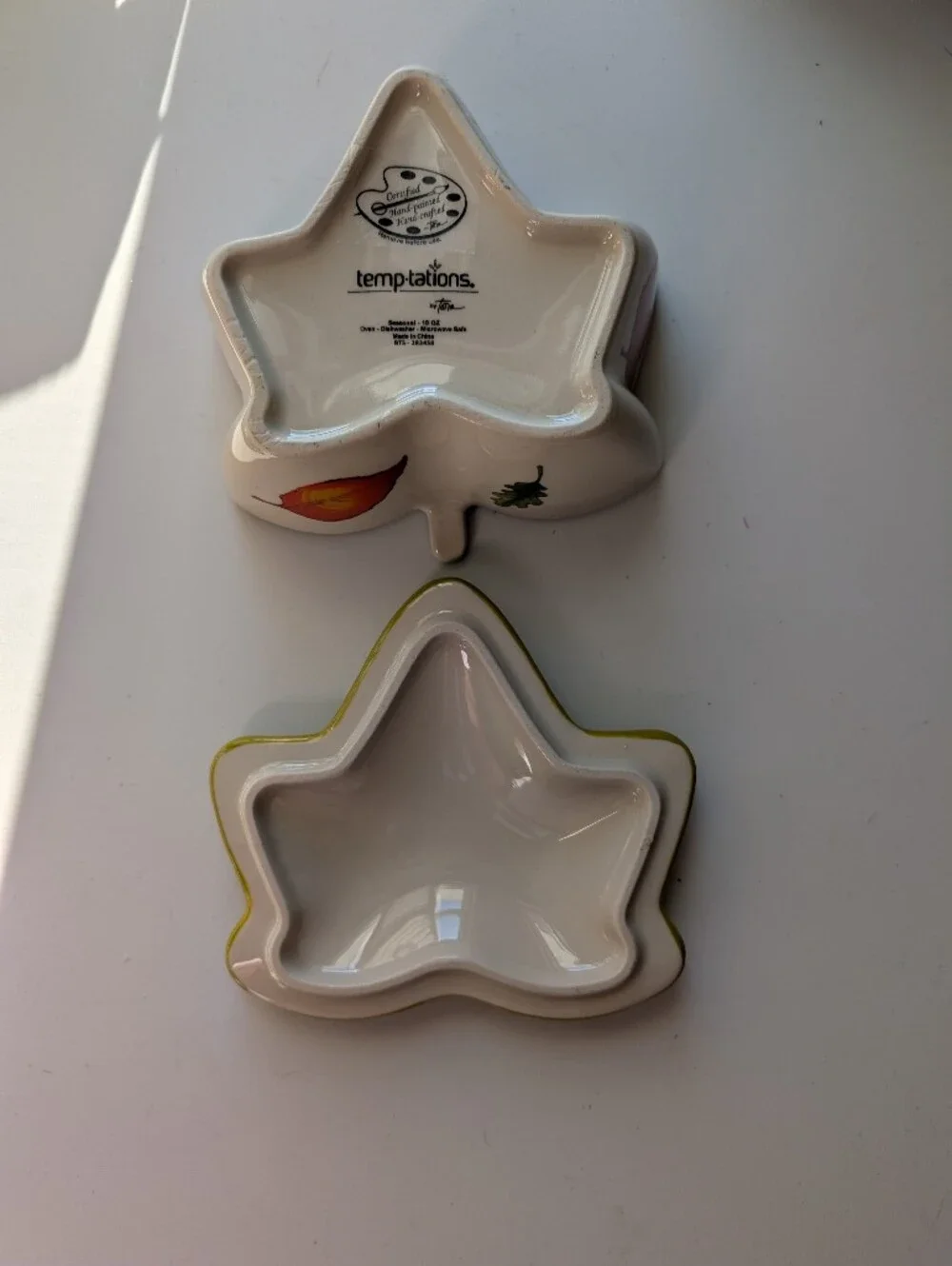 Temp-tations by Tara Seasonal Leaf Shaped Dish with Lid